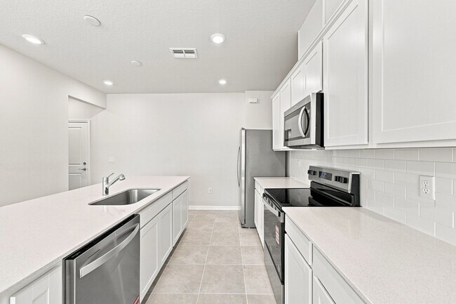 Foto del edificio - 6238 Sunny Time Ave