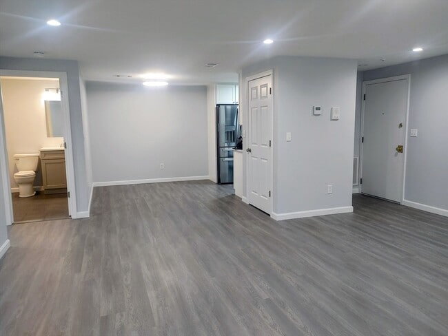 Foto del edificio - 108 Norton Ave