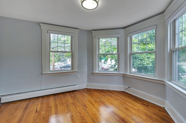 Photo - 401 Crown St Apartment