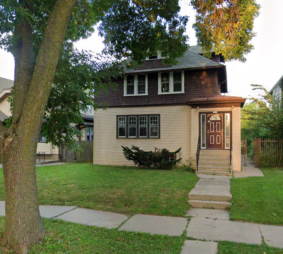 Primary Photo - 2754 N 44th St