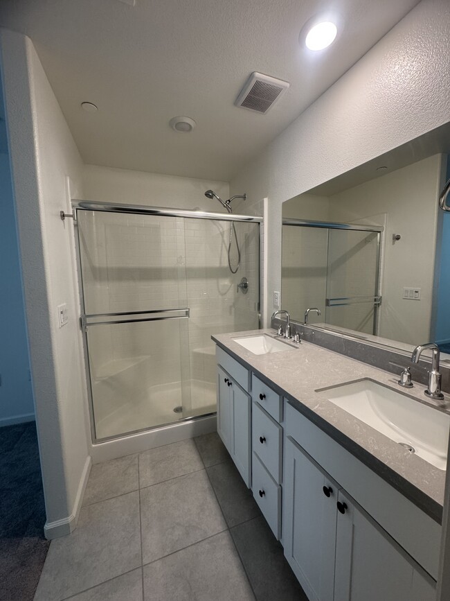 Building Photo - 1312 Callison Way