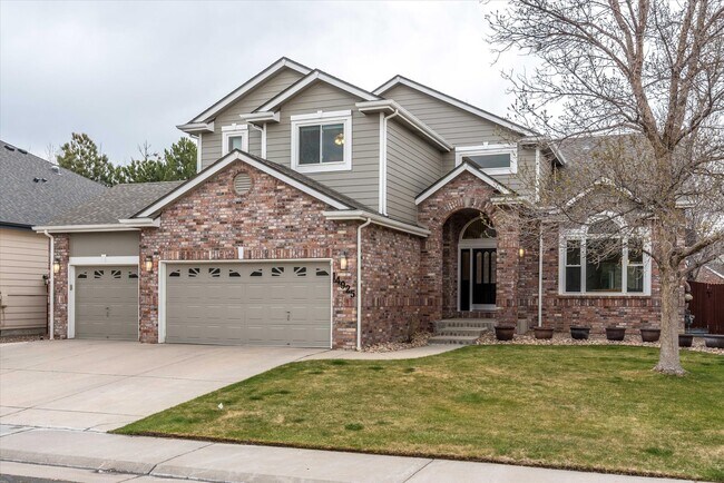 Building Photo - 14925 E Lake Pl