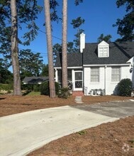 Building Photo - 601-601 1/2 Peachtree Rd