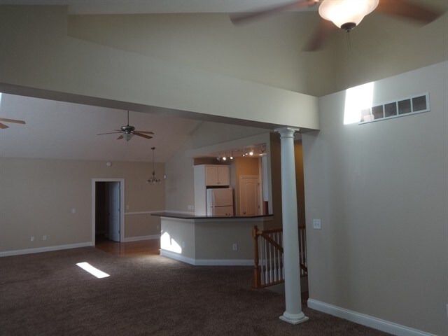 Building Photo - 2336 Bradshaw Boulevard