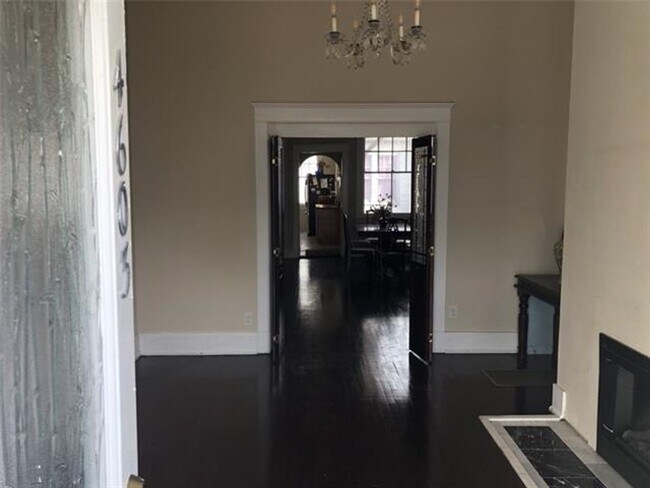 Foto del edificio - 4603 S Miro St