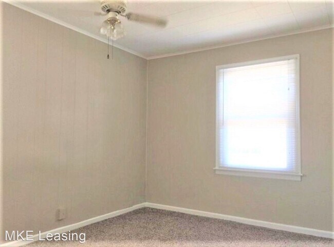 Building Photo - 2 br, 1 bath House - 3455 S 3rd St