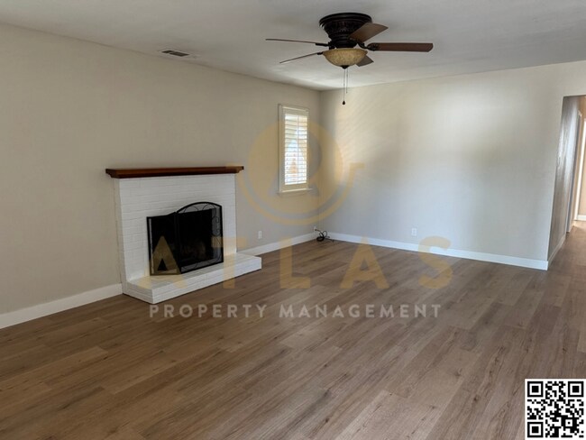 Building Photo - Spacious Serenity: 3BR/2BA at 1775 Wise Dr...