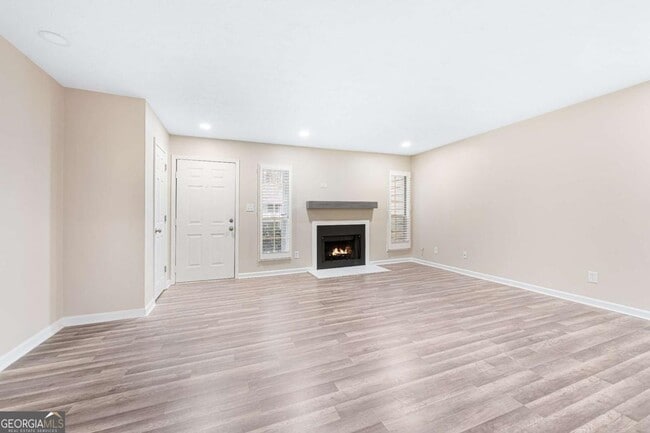 Building Photo - 103 Sterling Ct