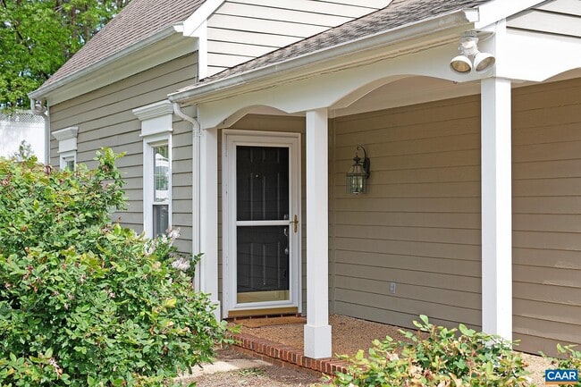 Building Photo - 3400 Moubry Ln
