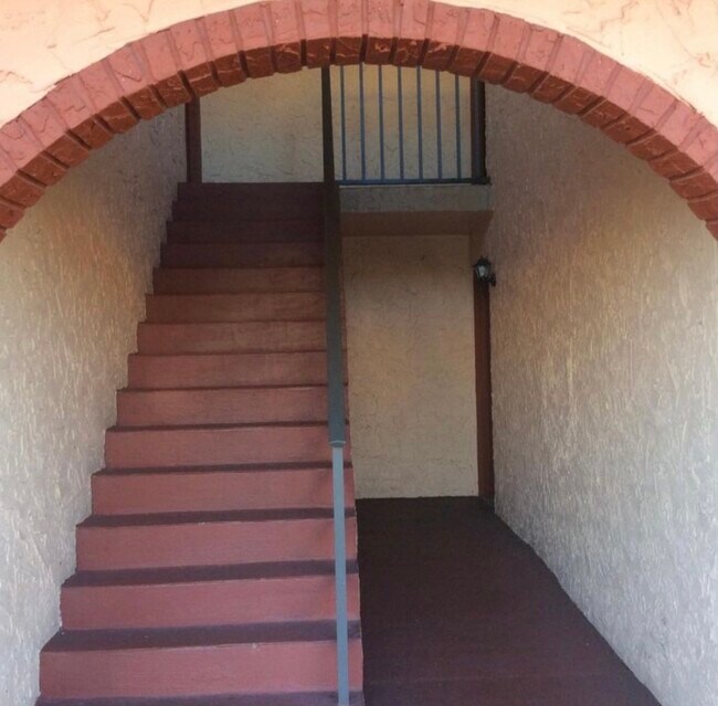 Building Photo - 292 San Juan Cir