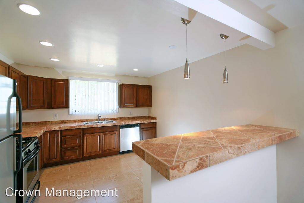 Foto principal - 1072 Turquoise St