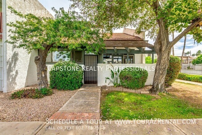 Building Photo - 3135 S Fairfield Dr