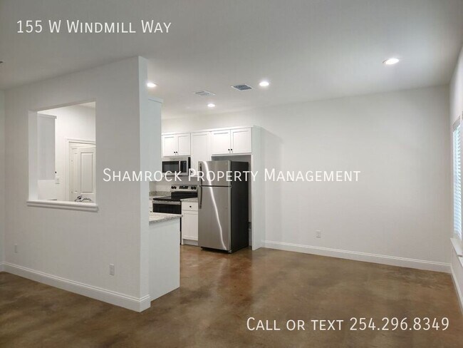 Building Photo - Residences at Windmill Preserve