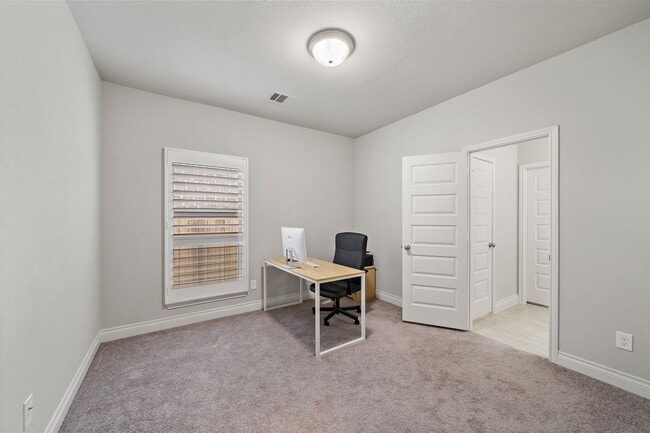 Building Photo - 15502 Rainbow Trout Dr