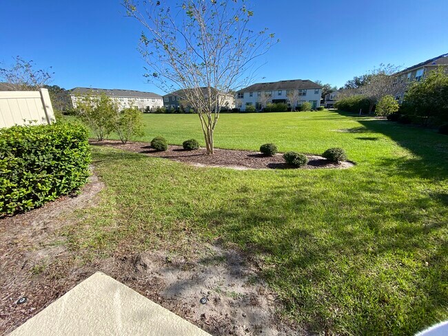 Building Photo - 3745 Brighton Park Cir