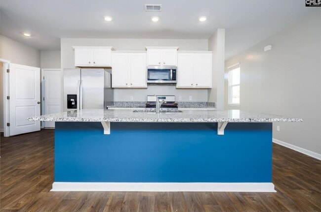 Building Photo - 833 Kirby Ct