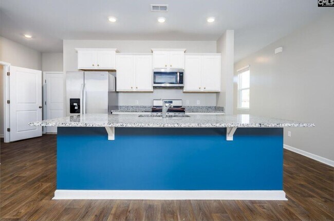 Foto del edificio - 833 Kirby Ct