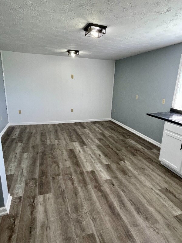 Foto del edificio - 239 N McWhorter St