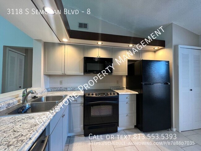 Building Photo - Cozy and Spacious 2 BED, 2 BATH Condo avai...