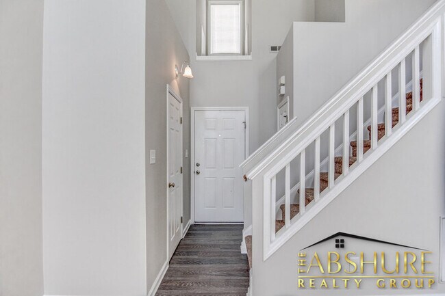 Foto del edificio - 2020 Cartier Ruby Ln