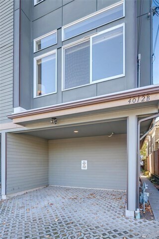 Foto principal - Stunning 3 Bedroom Townhouse in Fremont!