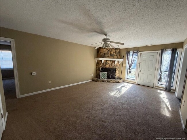 Foto del edificio - 52 Montana Ln