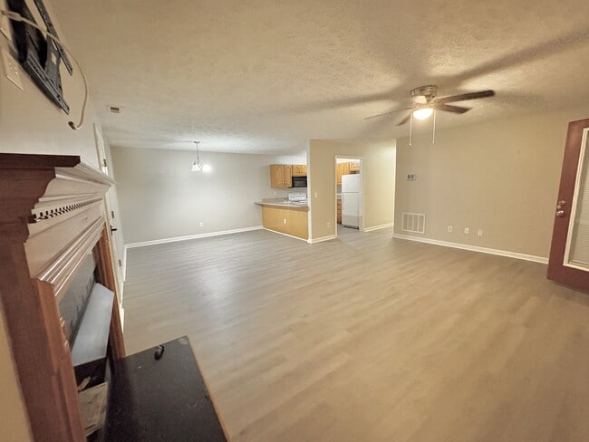 Building Photo - 1820 Sardonyx Rd