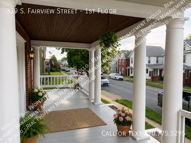 Building Photo - 339 S Fairview St