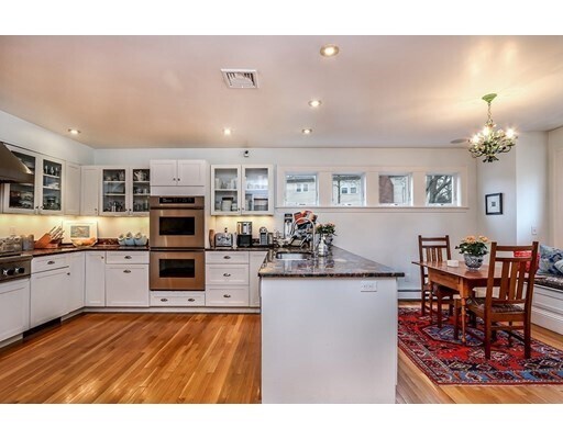 Foto del edificio - 65 Woodbine St