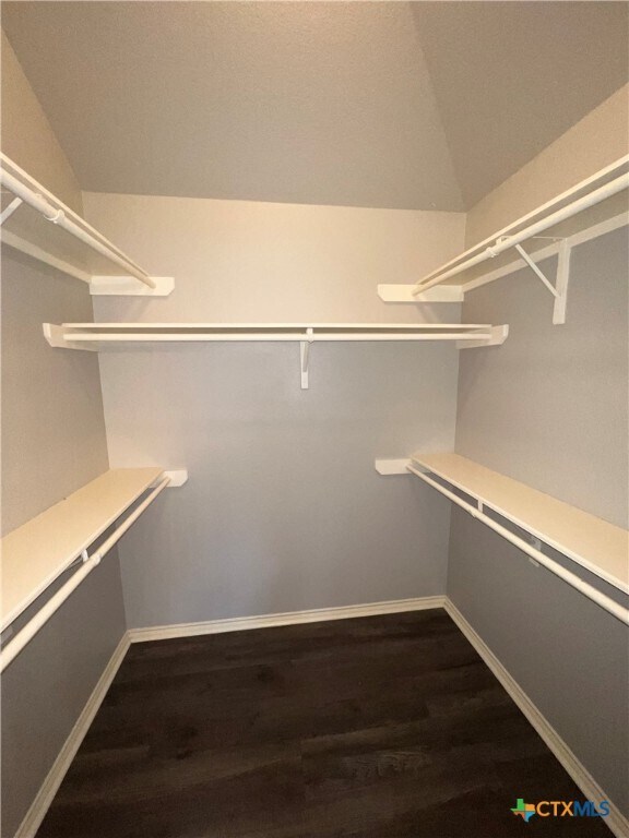 Foto del edificio - 1734 Oak Forest Dr