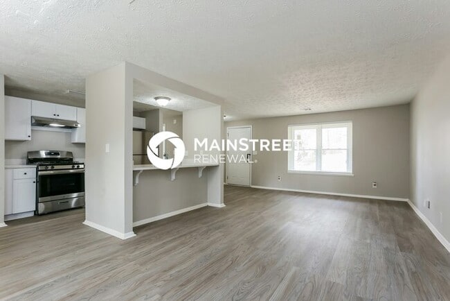 Photo - 3 Bedroom Pet-Friendly Home in Stone Mountain, GA with Main Street Renewal