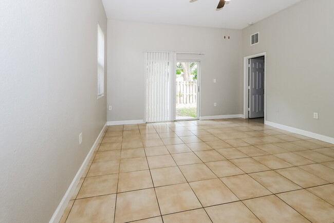 Foto del edificio - 1031 22nd St