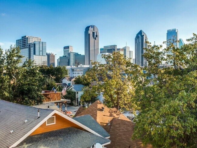 Foto del edificio - 2923 Thomas Ave