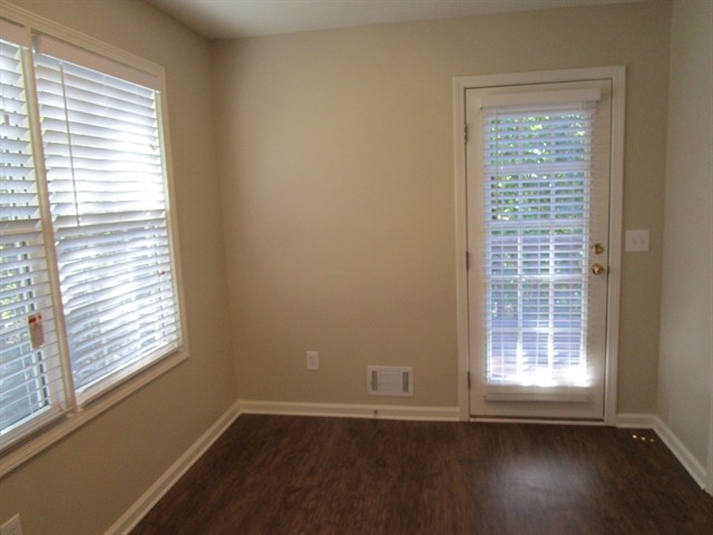 Building Photo - 305 Saddle Wood Drive