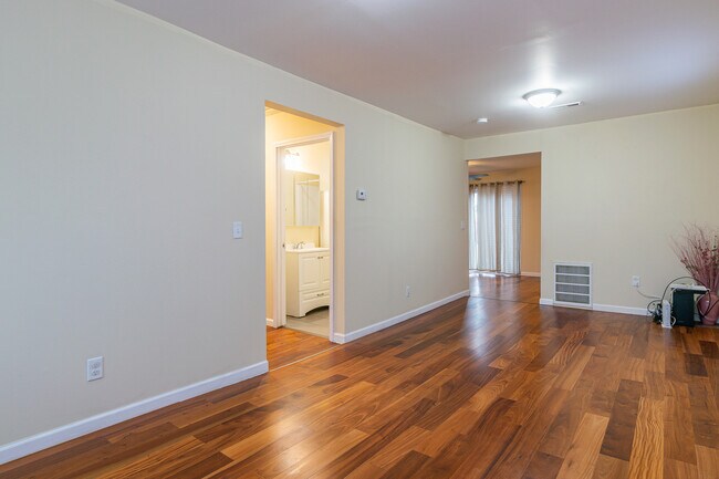 Foto del edificio - 2730 9th St