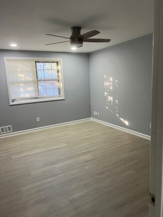 Foto del edificio - 1151 Rankin St