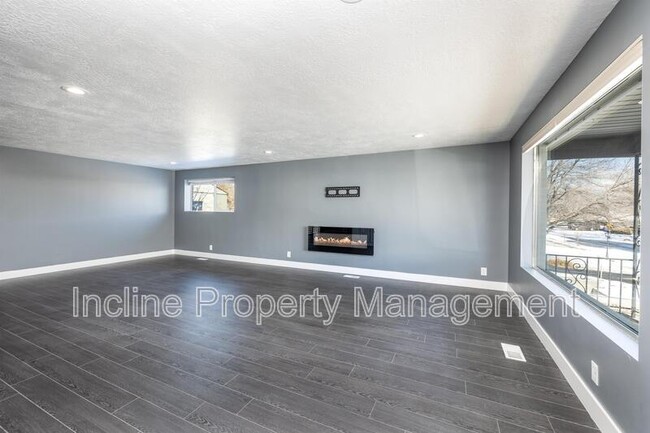 Photo - 3882 S Lee Maur St House