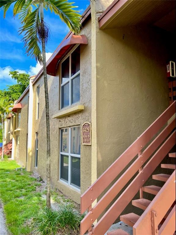 Foto del edificio - 4429 Treehouse Ln