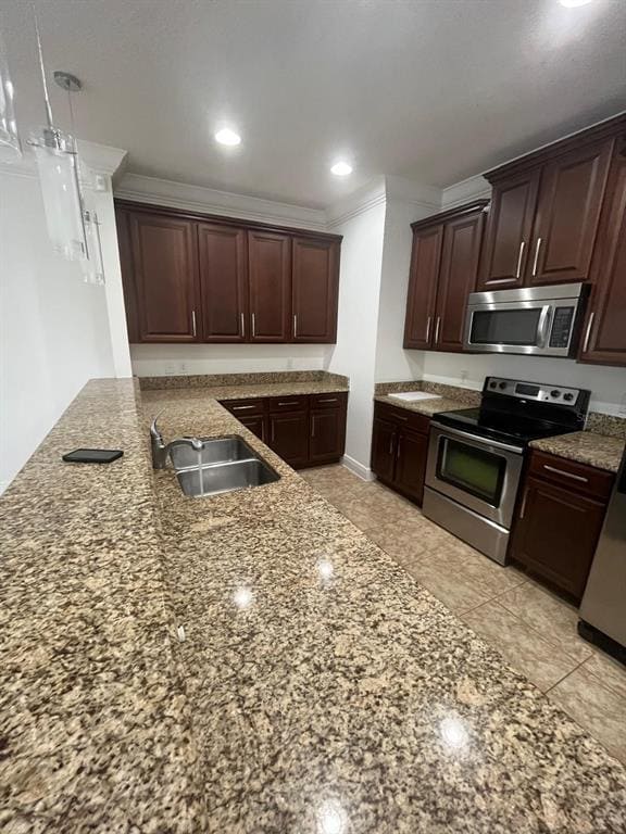 Foto del edificio - 8064 Prestbury Dr