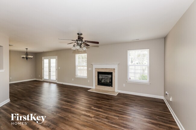 Building Photo - 1000 Fort Clapsop Ct