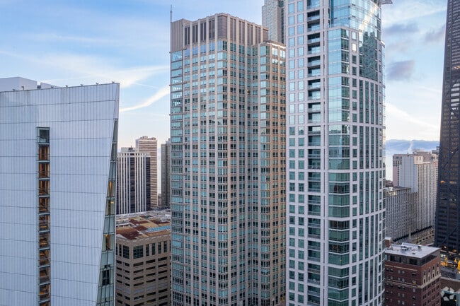 Building Photo - The Bristol Condominiums