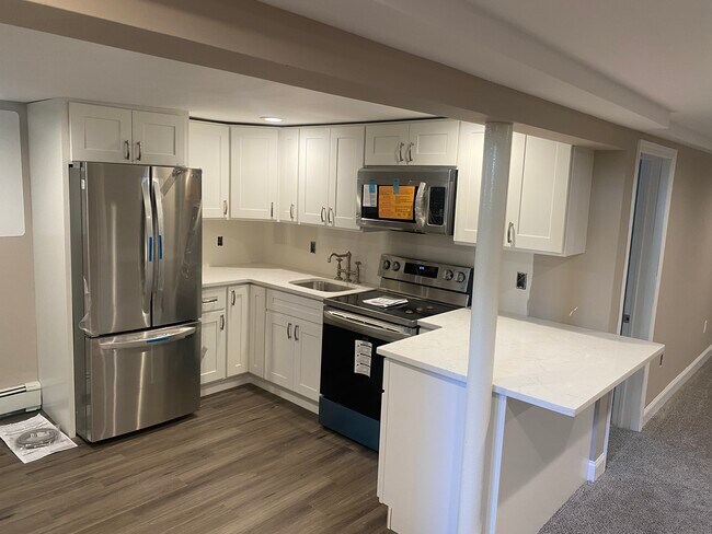 Kitchen all new! - 49 Frederick St