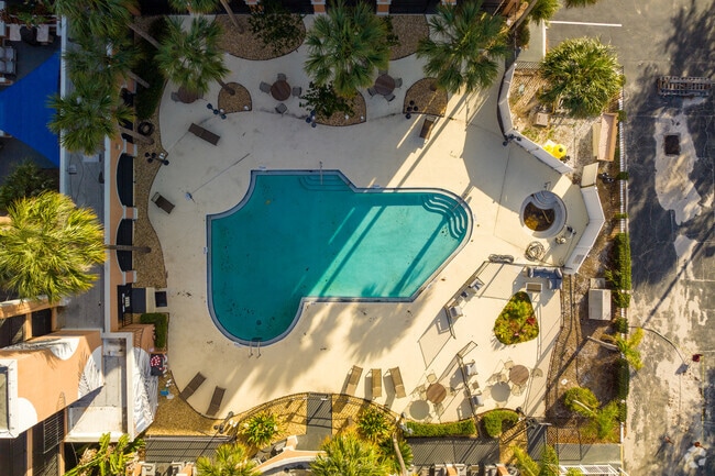 4018 W Vine St Kissimmee, FL, 34741-4631 - Flats at Vine Street