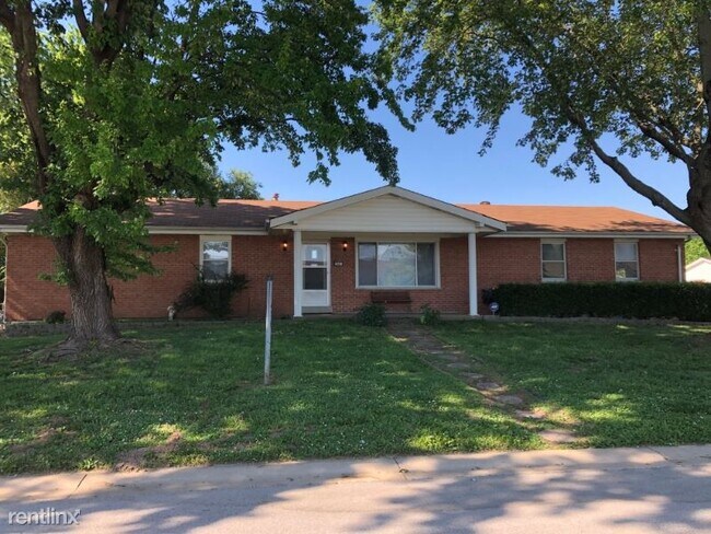 Building Photo - 3 br, 2 bath House - 700 Clarence Dr