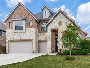 Building Photo - 3004 Charles Dr