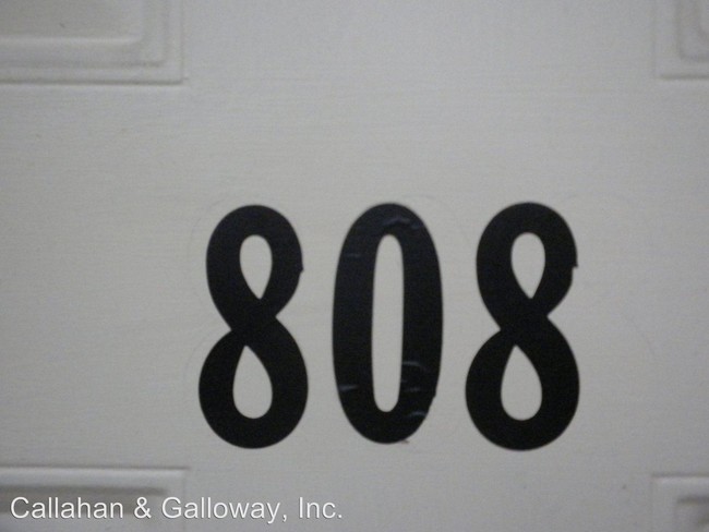 Building Photo - 2 br, 2 bath Apartment - 808 Park DeVille Pl.