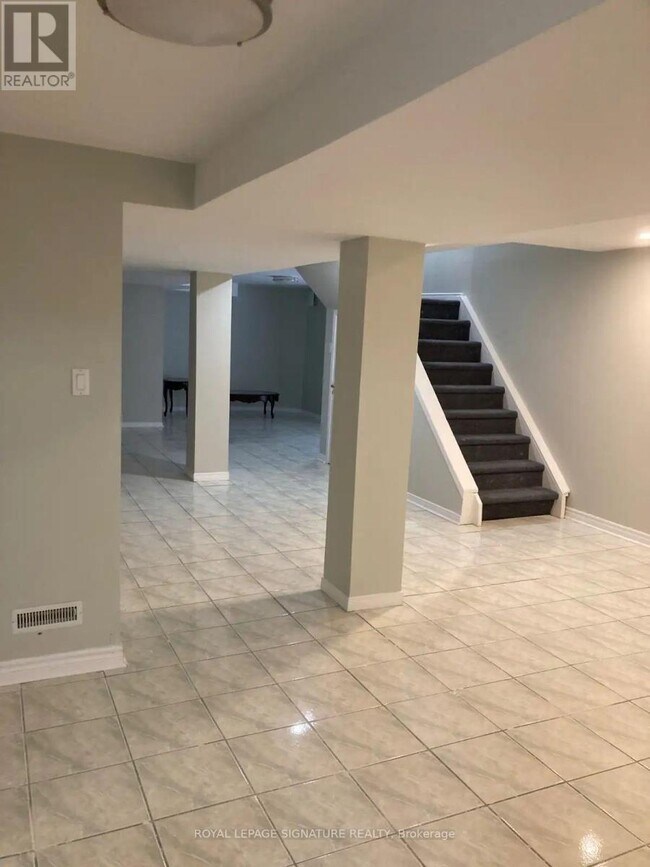 Photo du bâtiment - 154 Fifefield Dr