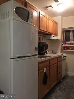 Building Photo - 2020 S Juniper St