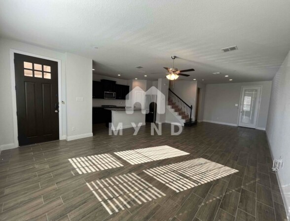 Building Photo - 5505 Crosby Dr