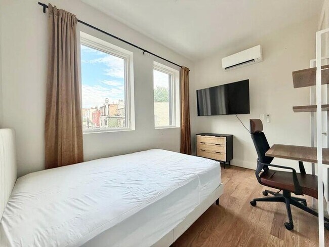 Foto del edificio - Nice room in a good neighborhood